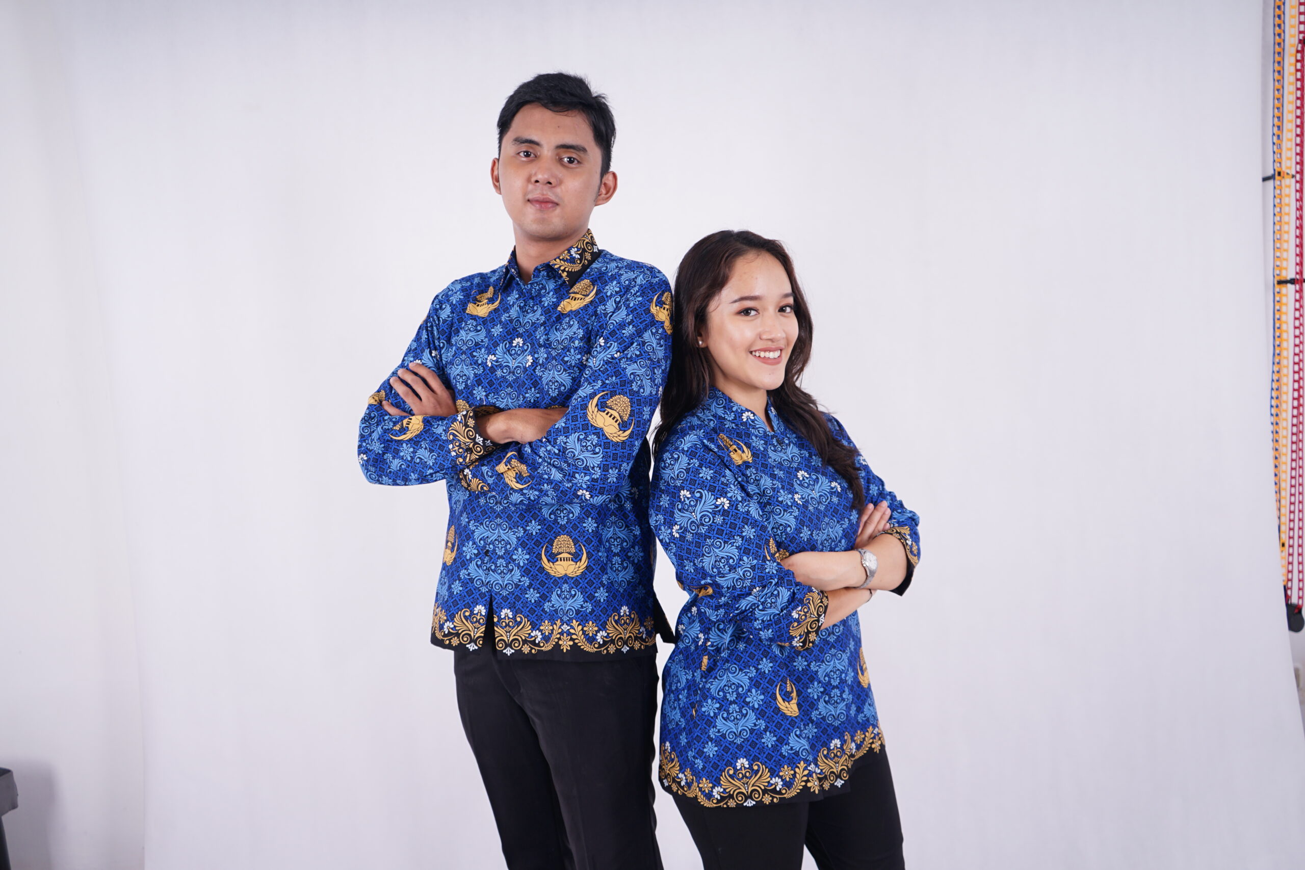 pesan baju batik kerja