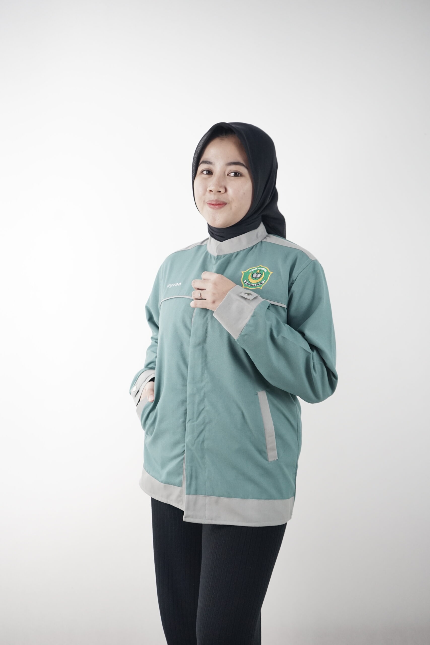 pesan jaket perusahaan