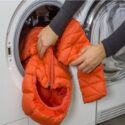Cara mencuci jaket agar tidak berbulu