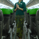 Motif Kain Tenun Ikat yang Cantik pada Seragam Pramugari Citilink