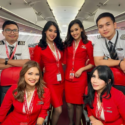 Desain Elegan yang Mewah pada Seragam Pramugari AirAsia