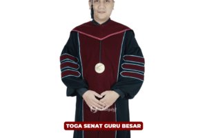 Pesan Toga Senat di RumahJahit