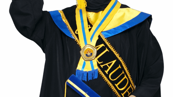 Pesan Jubah Wisuda | Konveksi Jubah Wisuda